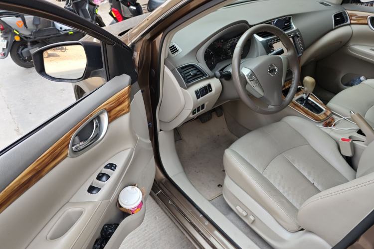 Used Nissan Sylphy 2012 1.6 XL CVT Luxury Edition Driver Seat