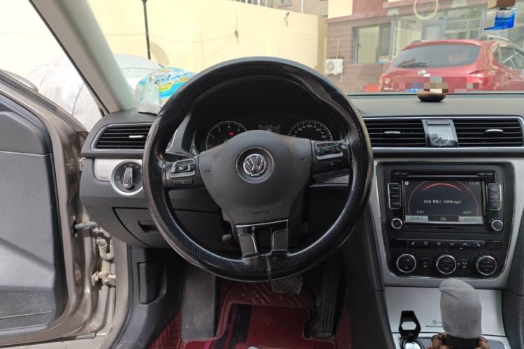 Used Volkswagen Passat 2014 1.8TSI DSG Prestige Navigation Edition
