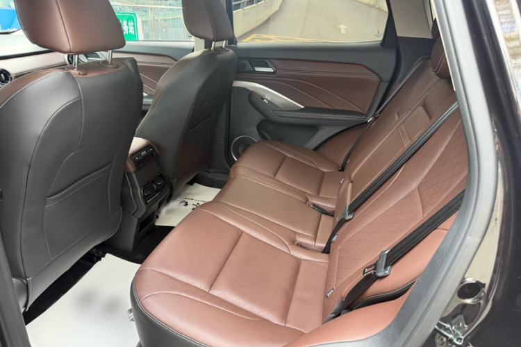 Used Wey VV6 2018 2.0T Four-Wheel Drive Flagship Version China V Standard
