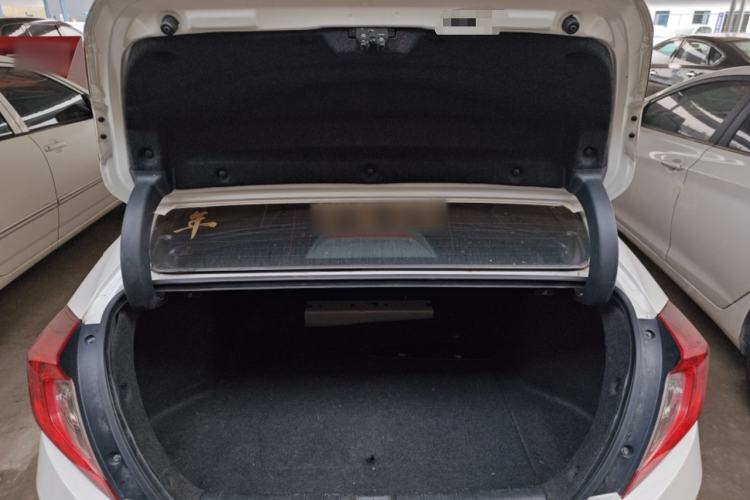 Used Honda Civic 2016 220TURBO Manual Luxury Edition Trunk