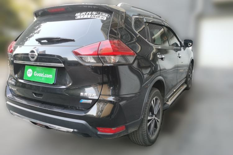 Used Nissan X-Trail 2017 2.5L CVT Leading Edition 4WD
