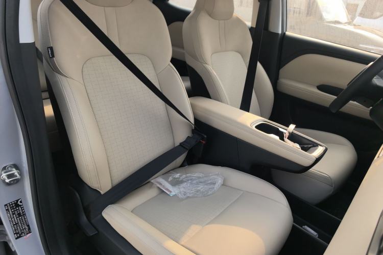 Used Wuling Bingo PLUS 2024 401 km Range 5-Seater Version