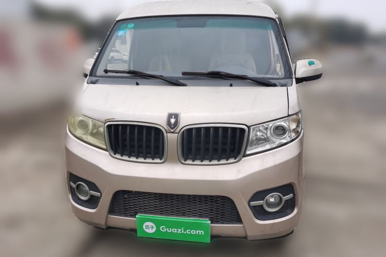 Used Jinbei Hiace X30 2019 1.5L Van Comfort Model China VI SWC15M Front