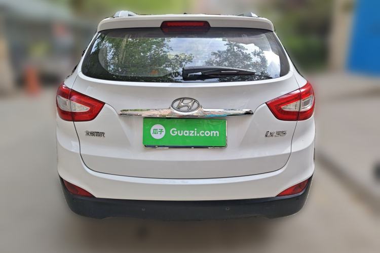 Used Hyundai ix35 2013 2.0L Automatic Two-Wheel Drive Smart GLS China IV Standard Rear