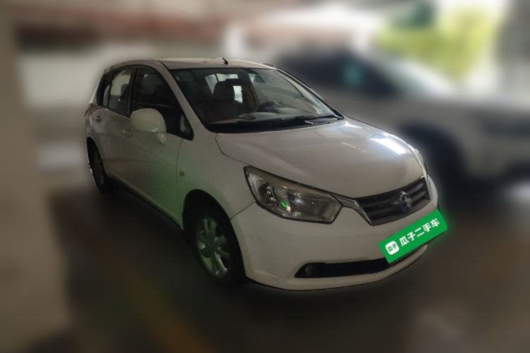 Used Venucia R50 2013 1.6L Automatic Fashion Edition