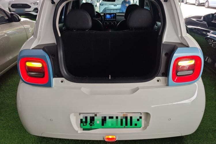 Used ORA Black Cat 2019 351 km Family Edition