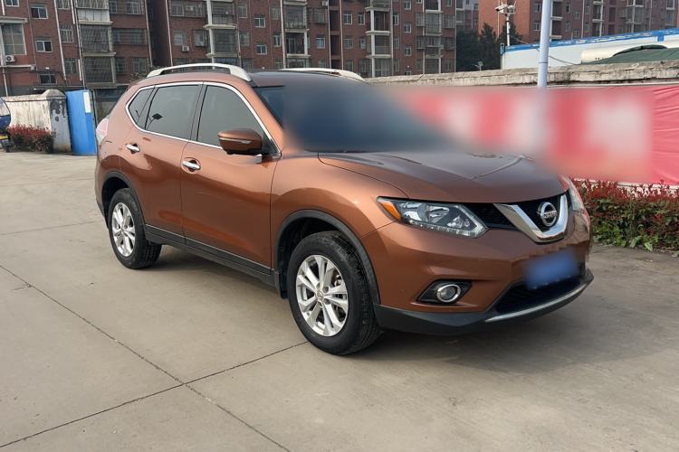 Used Nissan X-Trail 2015 2.0L CVT Comfort MAX Edition 2WD Exterior 4
