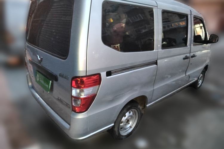 Used Wuling Zhiguang 2010 1.0L New Version Liye Style with Shorter Body