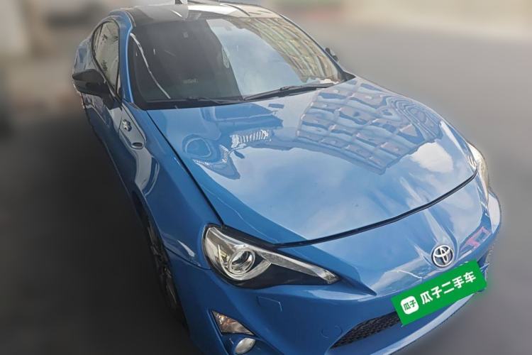 Used Toyota 86 2014 2.0L Manual Luxury Version