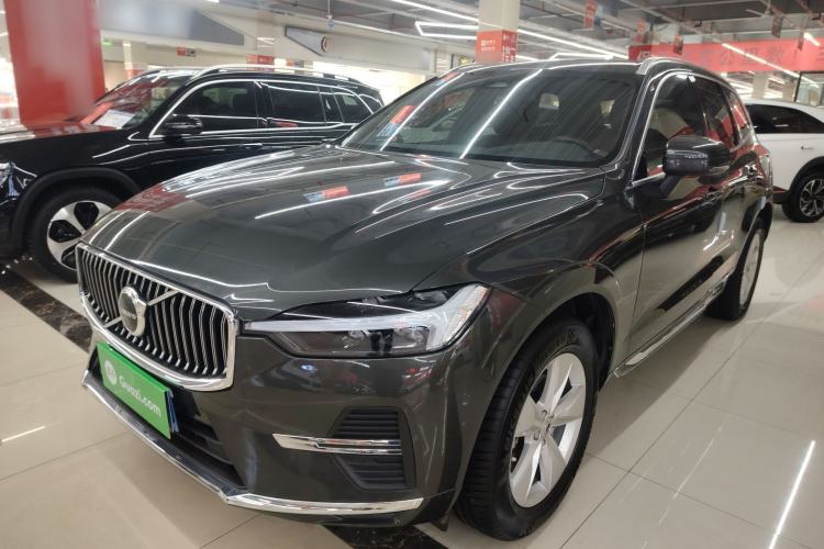 Used Volvo XC60 2022 B5 4x4 Zhiyi Luxury Edition