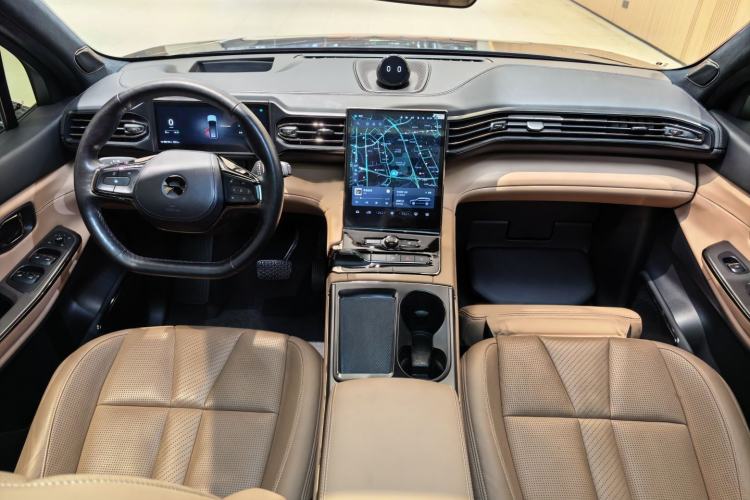 Used Nio ES8 2020 415 KM Signature Edition 7-Seater Version
