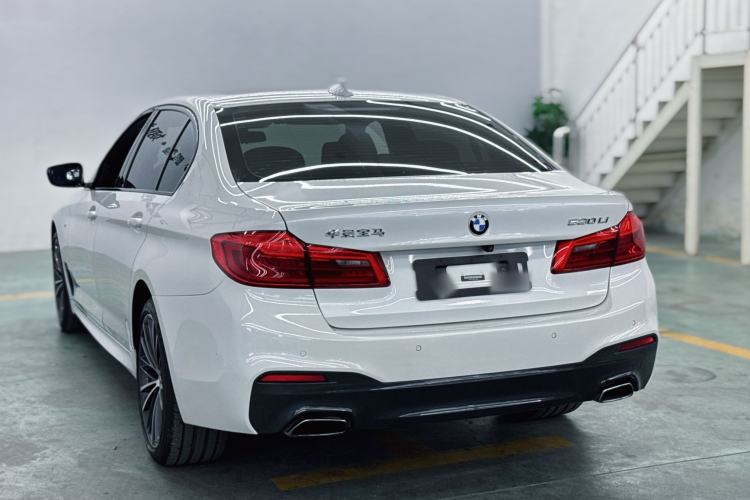 Used BMW 5 Series 2019 Facelifted 530Li Leading Edition M Sport Package
