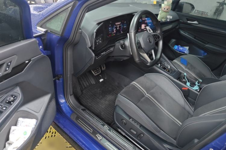 Used Volkswagen Golf 2021 280TSI DSG R-Line Driver Seat