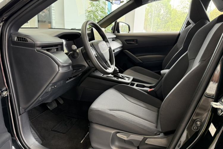 Used Toyota FRONTLANDER 2026 Model 2.0L Smart Electric Hybrid Dual-Engine Leading Edition