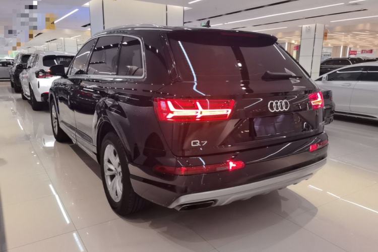 Used Audi Q7 2019 55 TFSI Technology Edition
