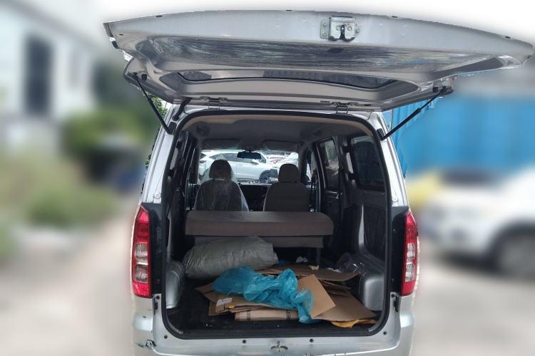 Used Wuling Hongguang V 2022 1.5L Jingqu Version Hydraulic Power Steering LAR
