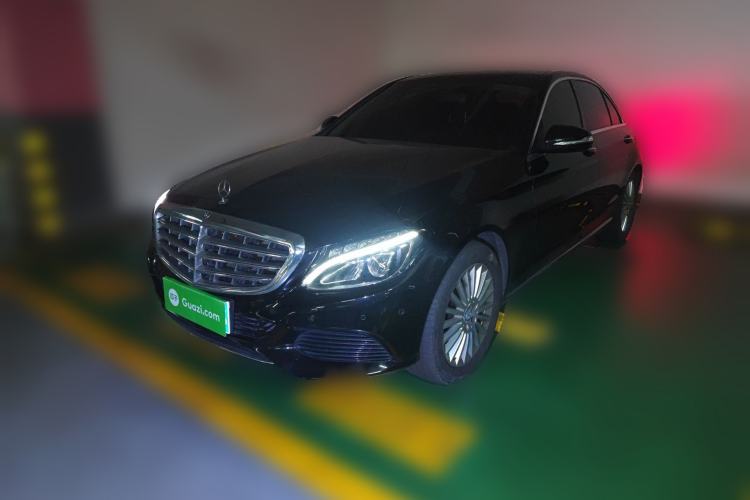 Used Mercedes-Benz C-Class 2015 Facelift C 200 L