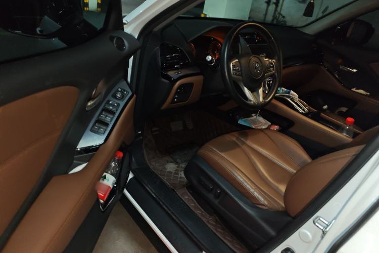 Used Acura CDX 2016 1.5T Two-Wheel Drive Deluxe Edition