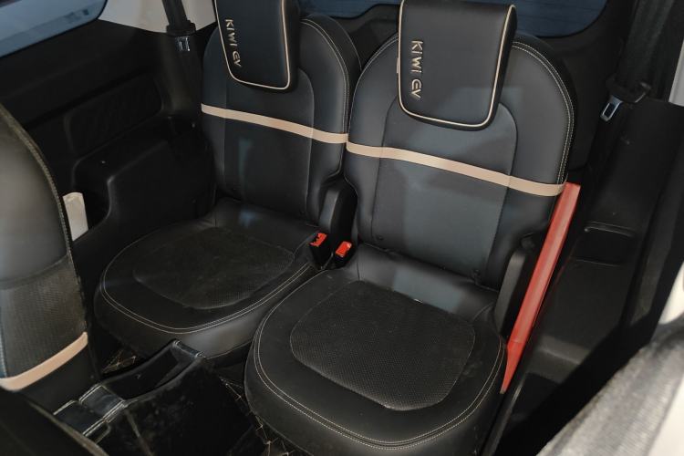 Used Baojun KiWi EV 2022 Artist Lite Edition Lithium Iron Phosphate