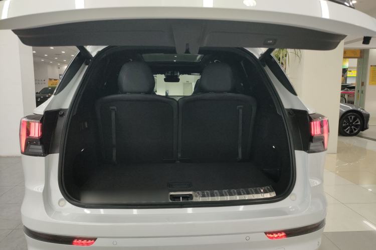 Used Lynk & Co 09 EM-P 2021 2.0T PHEV Halo Six-Seater