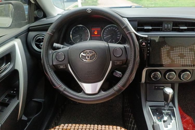 Used Toyota Corolla 2018 1.2T S-CVT GL-i Zhihui Edition Steering Wheel