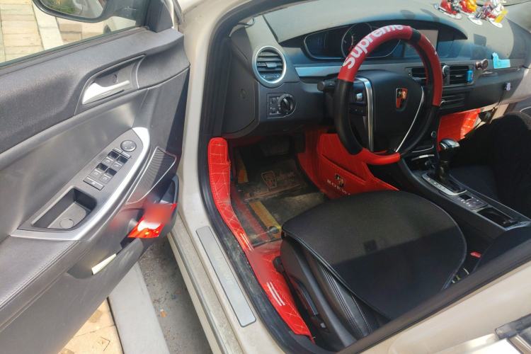 Used Roewe e550 2014 Flagship Edition
