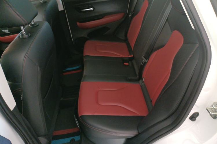 Used Haval H2s 2017 Blue Label 1.5T Dual-Clutch Luxury Model
