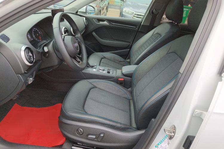 Used Audi A3 2018 30th Anniversary Edition Sportback 35 TFSI Fashion Model
