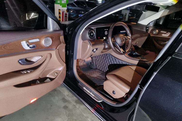 Used Mercedes-Benz E-Class 2023 Updated E 300 L Fashion Edition