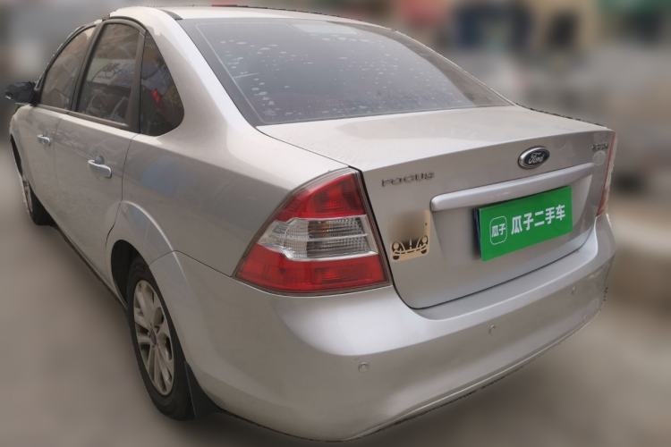 Used Ford Focus 2013 Sedan Classic 1.8L Manual Base Model
