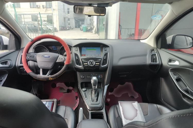 Used Ford Focus 2018 Sedan Classic 1.6L Automatic Trendy SmartDrive Edition