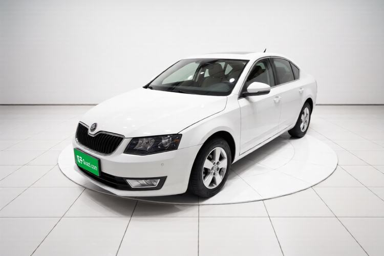 Used Skoda Octavia 2015 1.6L Automatic Eado Edition
