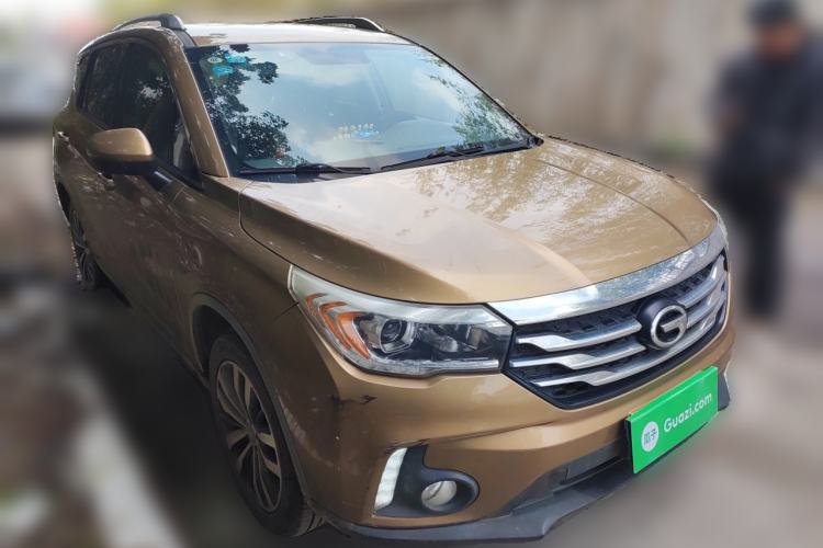 Used GAC Trumpchi GS4 2015 200T G-DCT Luxury Edition Front Right 45 Deg