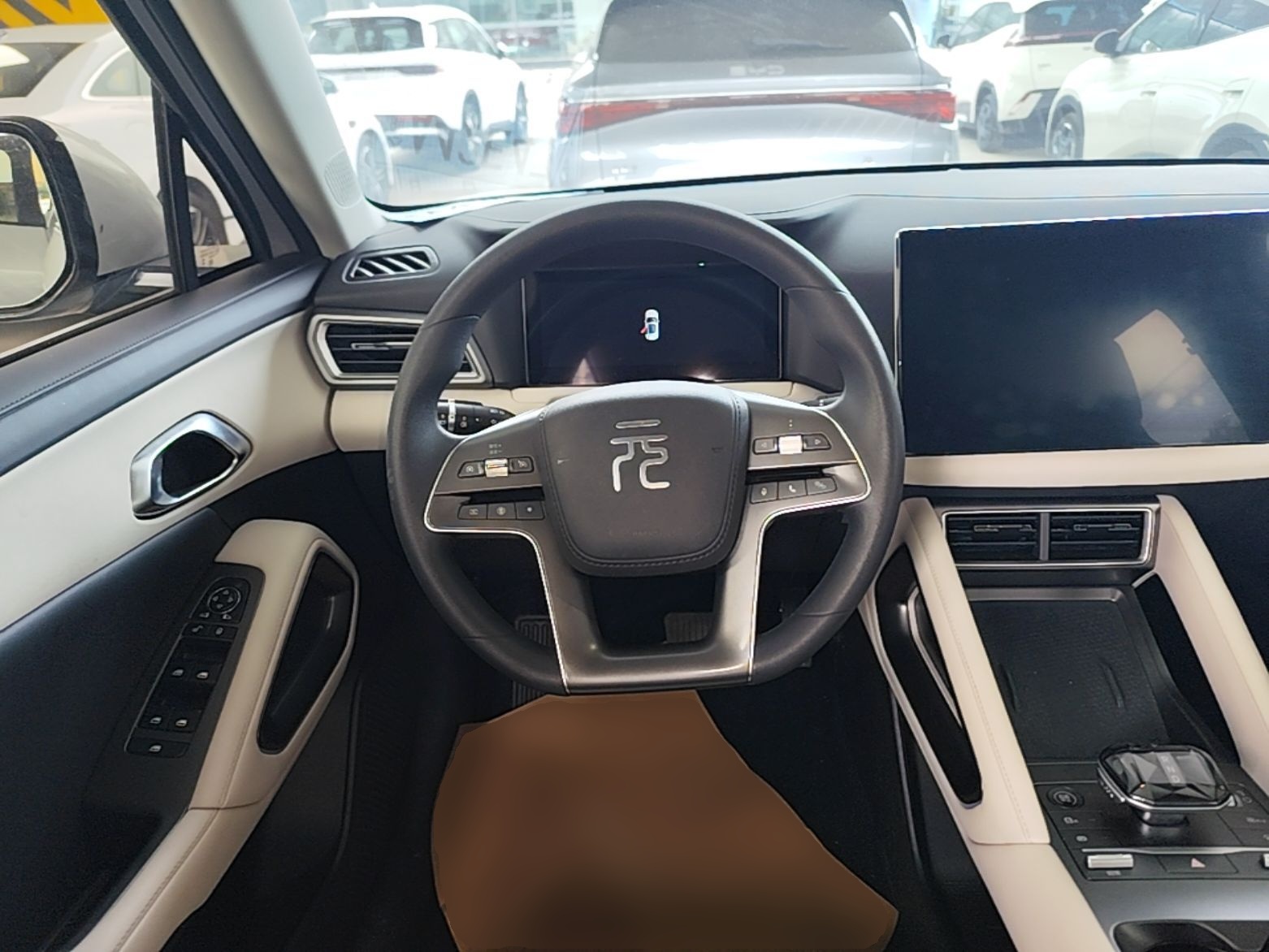 BYD Yuan UP 2024 401KM Leading Edition — снимка 19