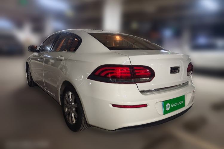 Used Qoros 3 2014 Sedan 1.6L Automatic Zhiyue Model Rear Left 45 Deg