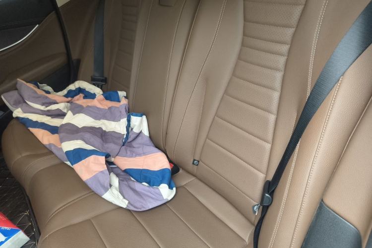 Used Mercedes-Benz E-Class 2019 E 260 L Sport Edition Left Rear Seat