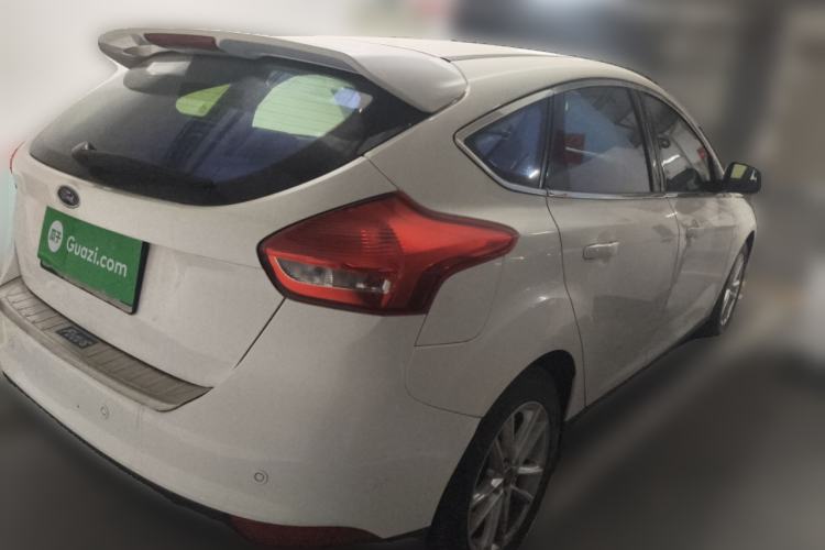 Used Ford Focus 2015 Hatchback 1.6L Automatic Fashion Edition