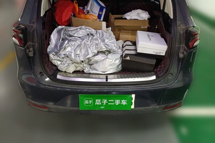 Used BYD Tang New Energy 2018 DM 2.0T All-Wheel Drive Smart Connect Elite 7-Seater China V Emission Standard Trunk