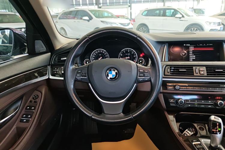 Used BMW 5 Series 2017 525Li Luxury Design Package