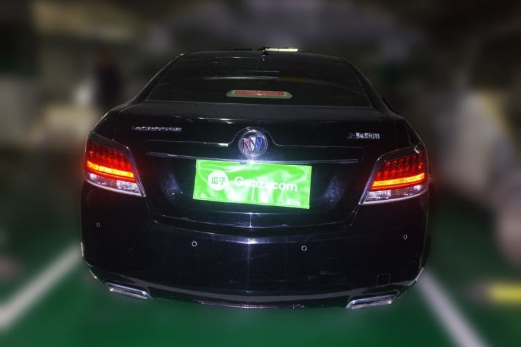 Used Buick LaCrosse 2012 2.4L SIDI Luxury Edition Rear