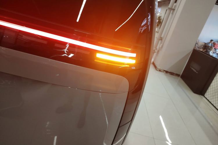 Used Li Auto MEGA 2024 Ultra Model
