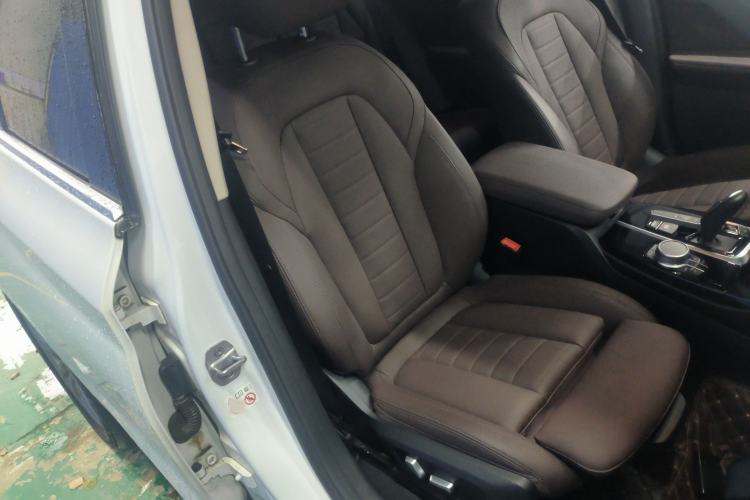 Used BMW X3 2021 xDrive25i M Sport Package Right Front Seat