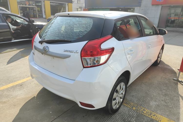 Used Toyota YARiS L Zhi Xuan 2015 1.5E Automatic Charm Edition