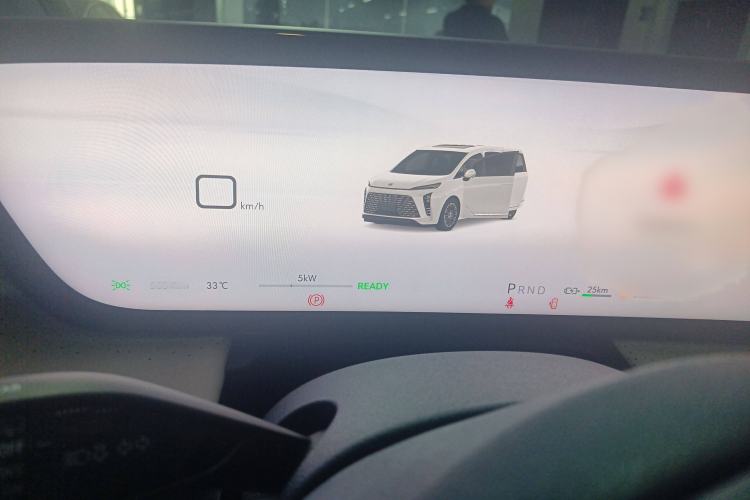 Used Buick GL8 New Energy 2024 Lu Zun Luxury Edition 7-Seater
