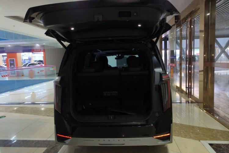 Used GAC Trumpchi M8 2023 Zongshi Series 400T Flagship Edition Trunk