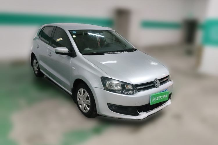 Used Volkswagen Polo 2013 1.4L Manual Fashion Edition