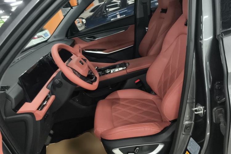 Used CHANGAN CS75 PLUS 2023 3rd Generation 1.5T Automatic Prestige Model
