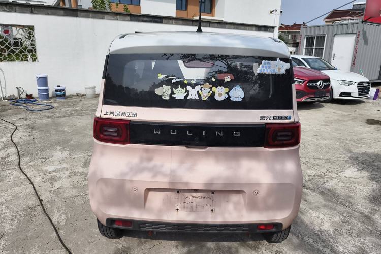 Used Wuling Hongguang MINIEV 2022 Macaron Premium Model – Lithium Iron Phosphate