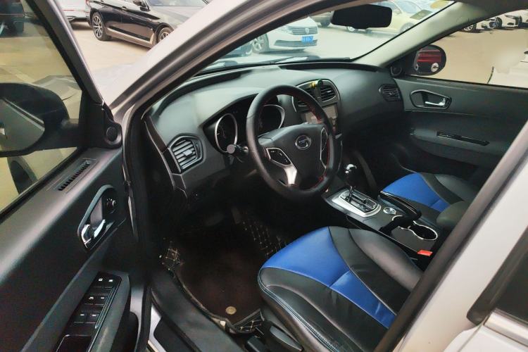 Used GAC Trumpchi GS5 2014 2.0L Automatic Two-Wheel Drive Deluxe Edition Driver Seat