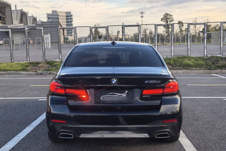 Used BMW 5 Series 2021 525Li M Sport Package